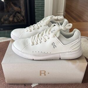 On Running Men’s Cloudstreet Athletic Sneakers in White The Roger Advantage